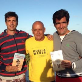 Con dos Grandes amigos y Ejemplos de Superarse es Ganar, Roman y Eduardo, en su programa Wiki Beach, en UFO POINT Pinamar. Un honor que tengan mi libro. Gracias y seguimos dejando Huella Weber.